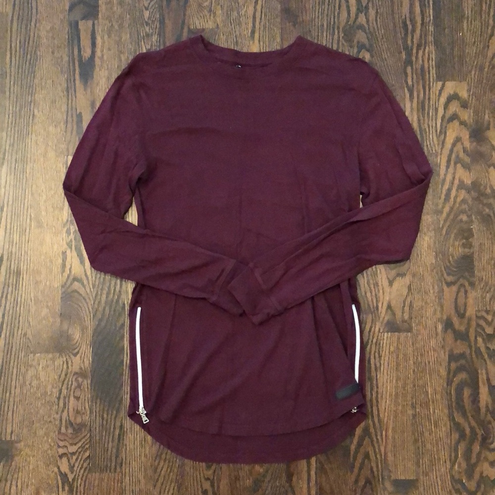 NWOT Long Sleeve Scallop T Shirt